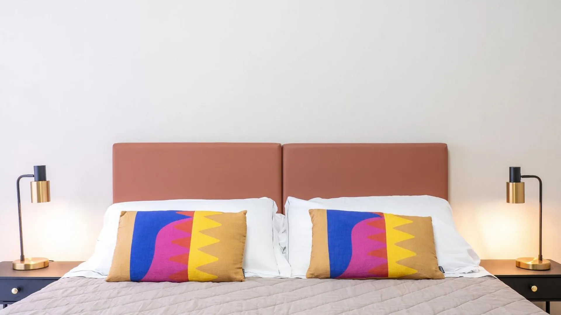 Hotel Baia Di Ταλαμόνε 3*,